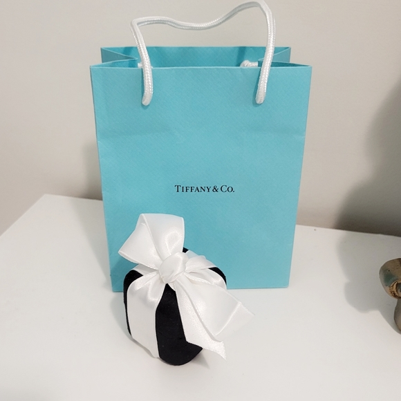 TIFFANY T Diamond wire ring (5.5) - Picture 6 of 12